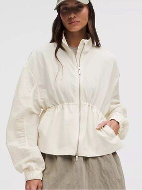 Lululemon Cinchable Jacket XS Ivory